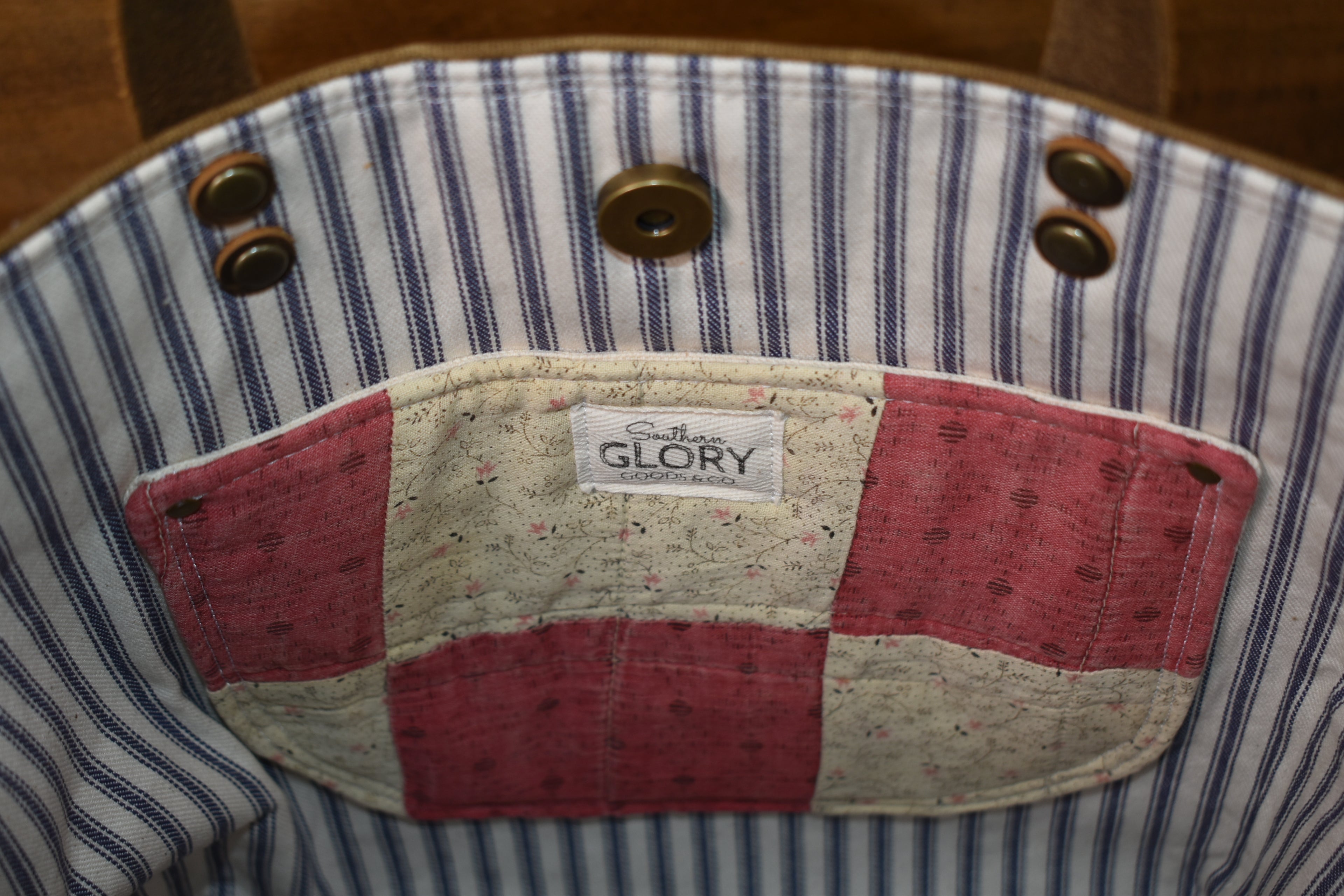 Antique Sunflower Quilt + Waxed Canvas Tote