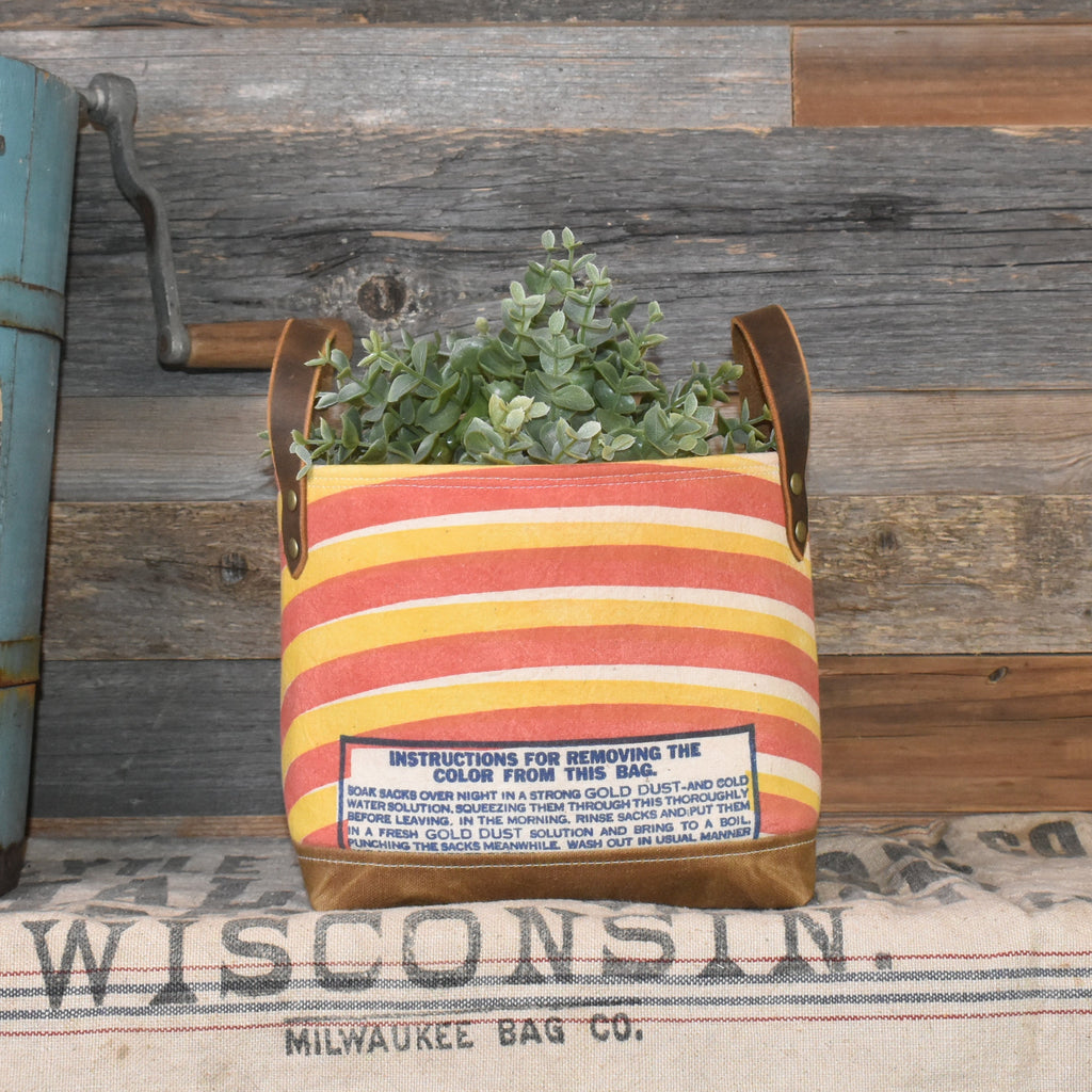 Vintage Hubbard's Sunshine Feed Sack Basket Tote