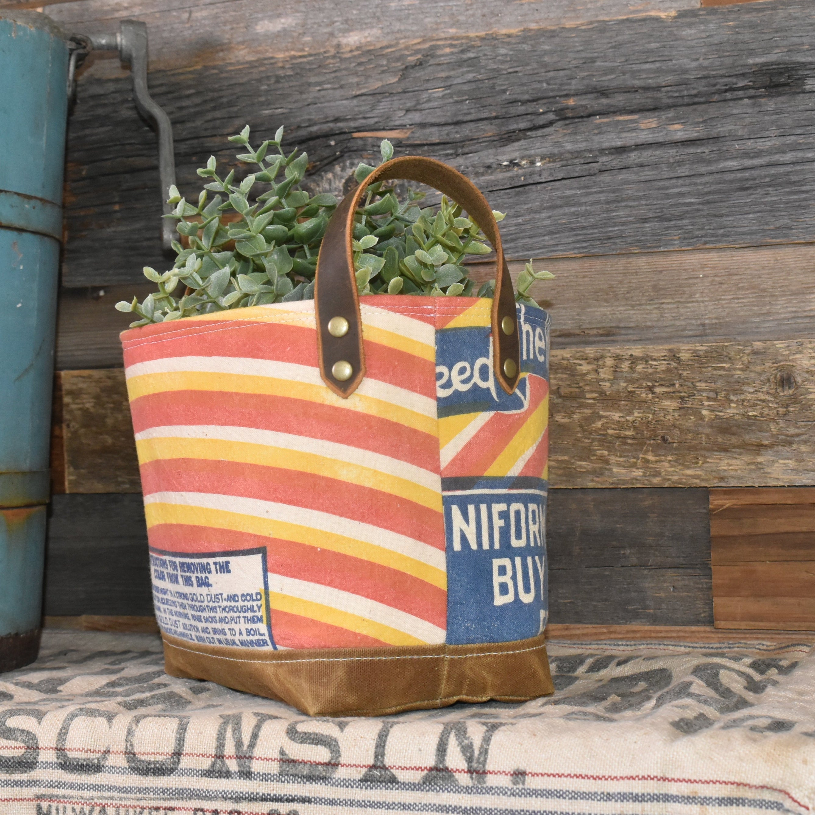 Vintage Hubbard's Sunshine Feed Sack Basket Tote