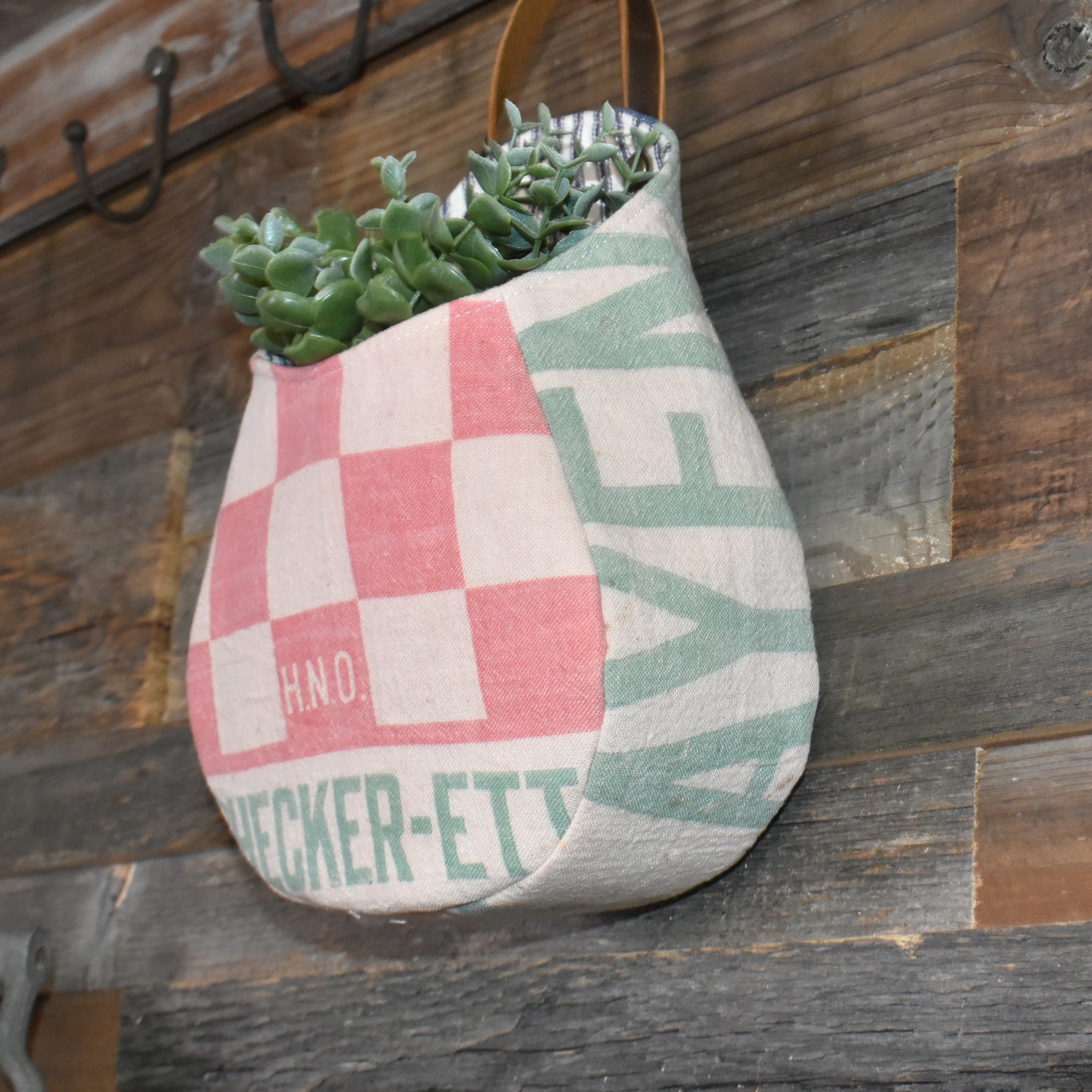 Vintage Purina Feed Sack Peg Basket