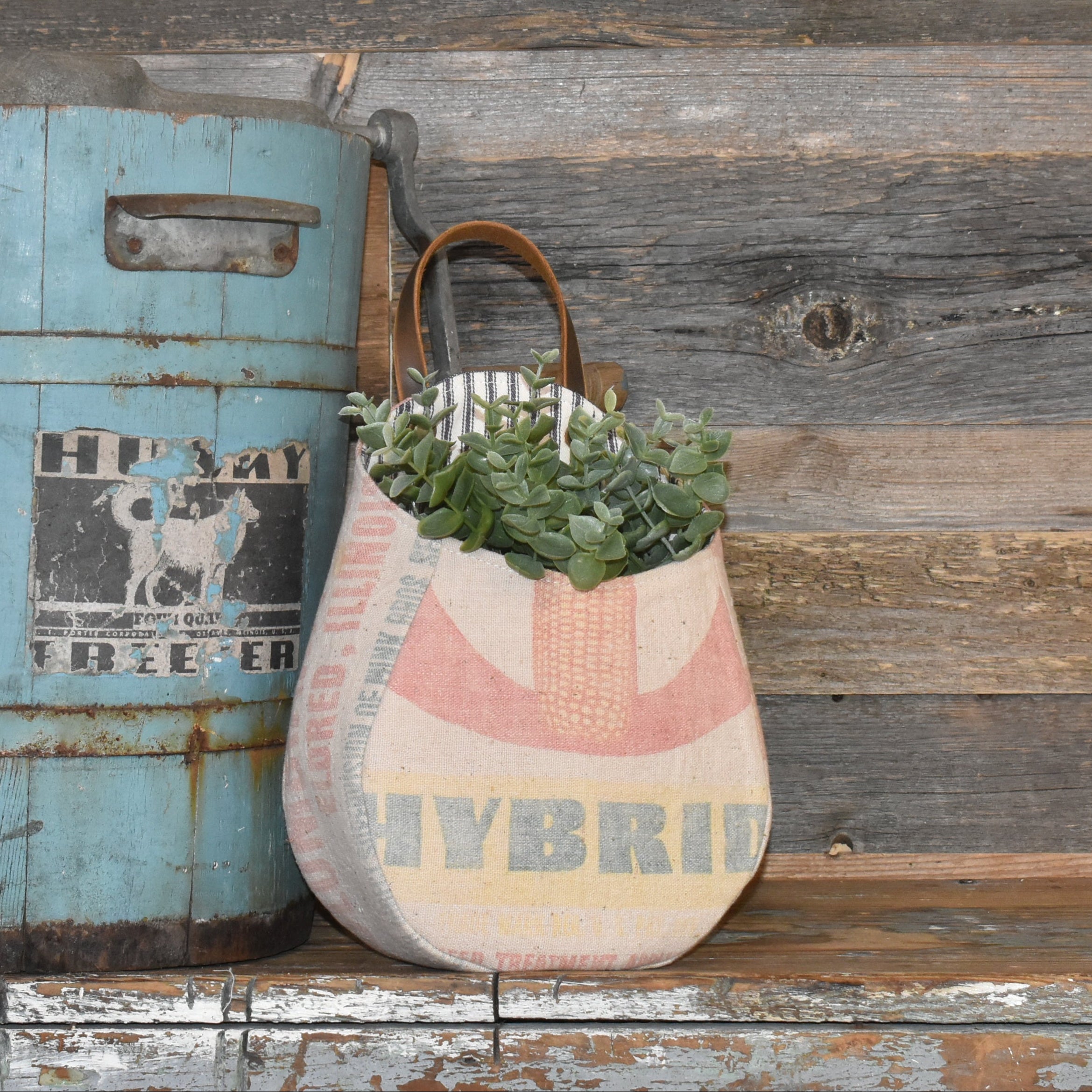 Vintage Funk's G Hybrid Corn Seed Sack Peg Basket