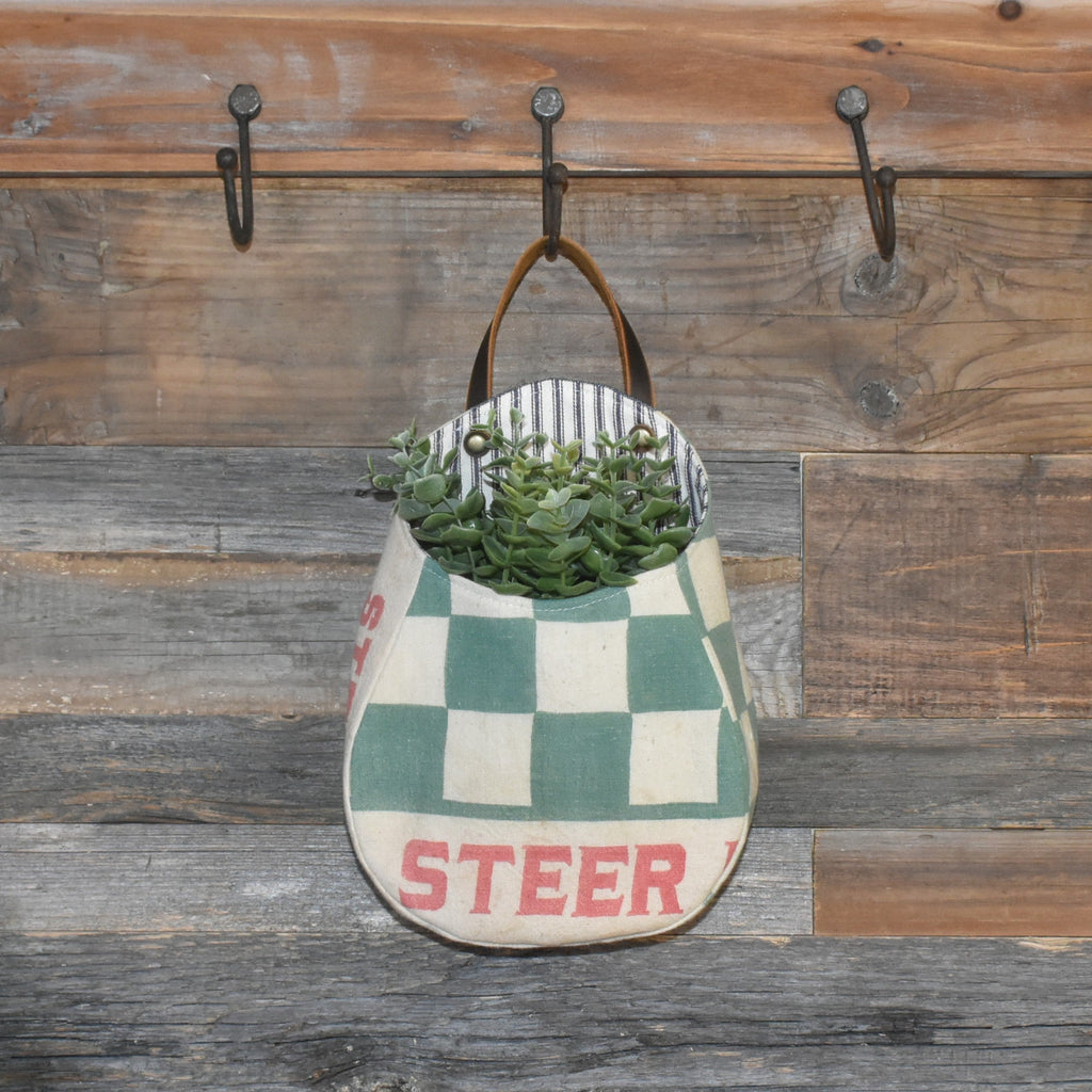 Vintage Purina Steer Feed Sack Peg Basket