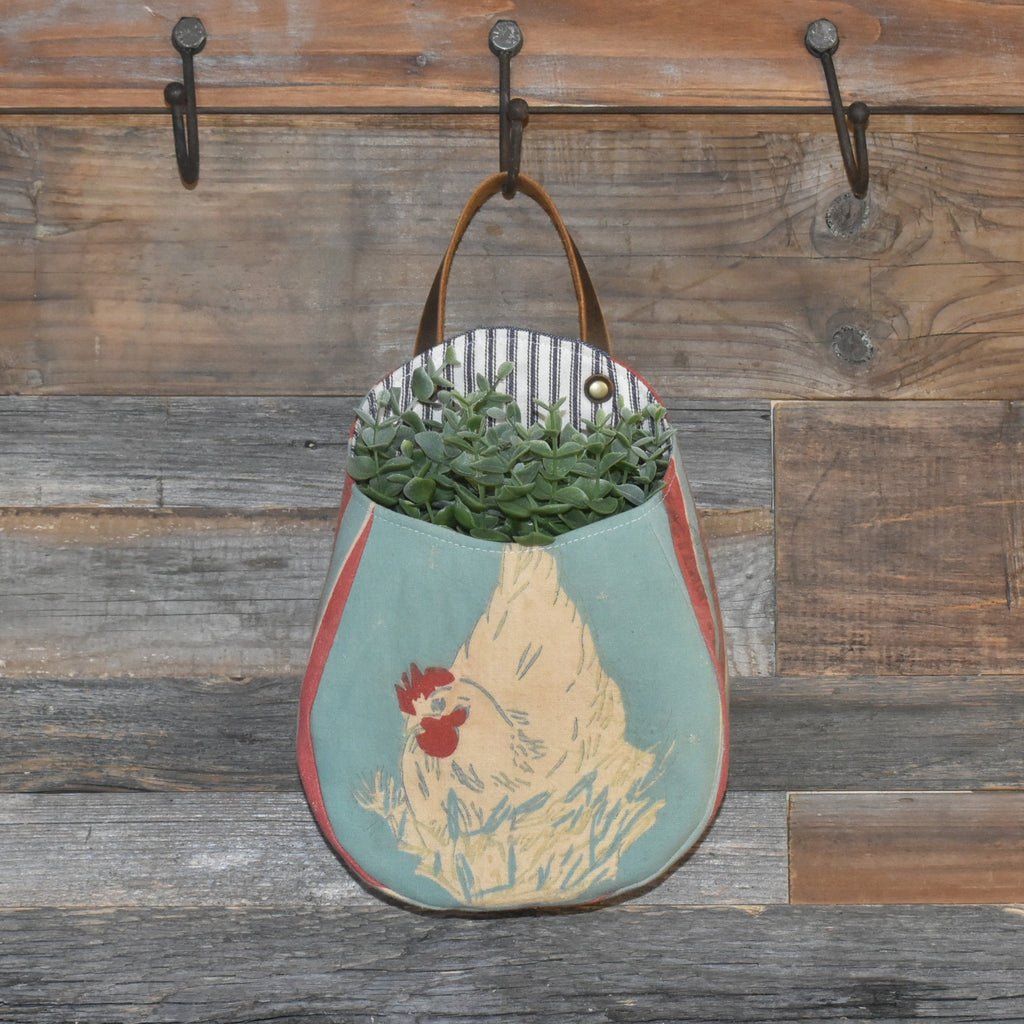 Vintage Hubbard's Sunshine Feed Sack Peg Basket