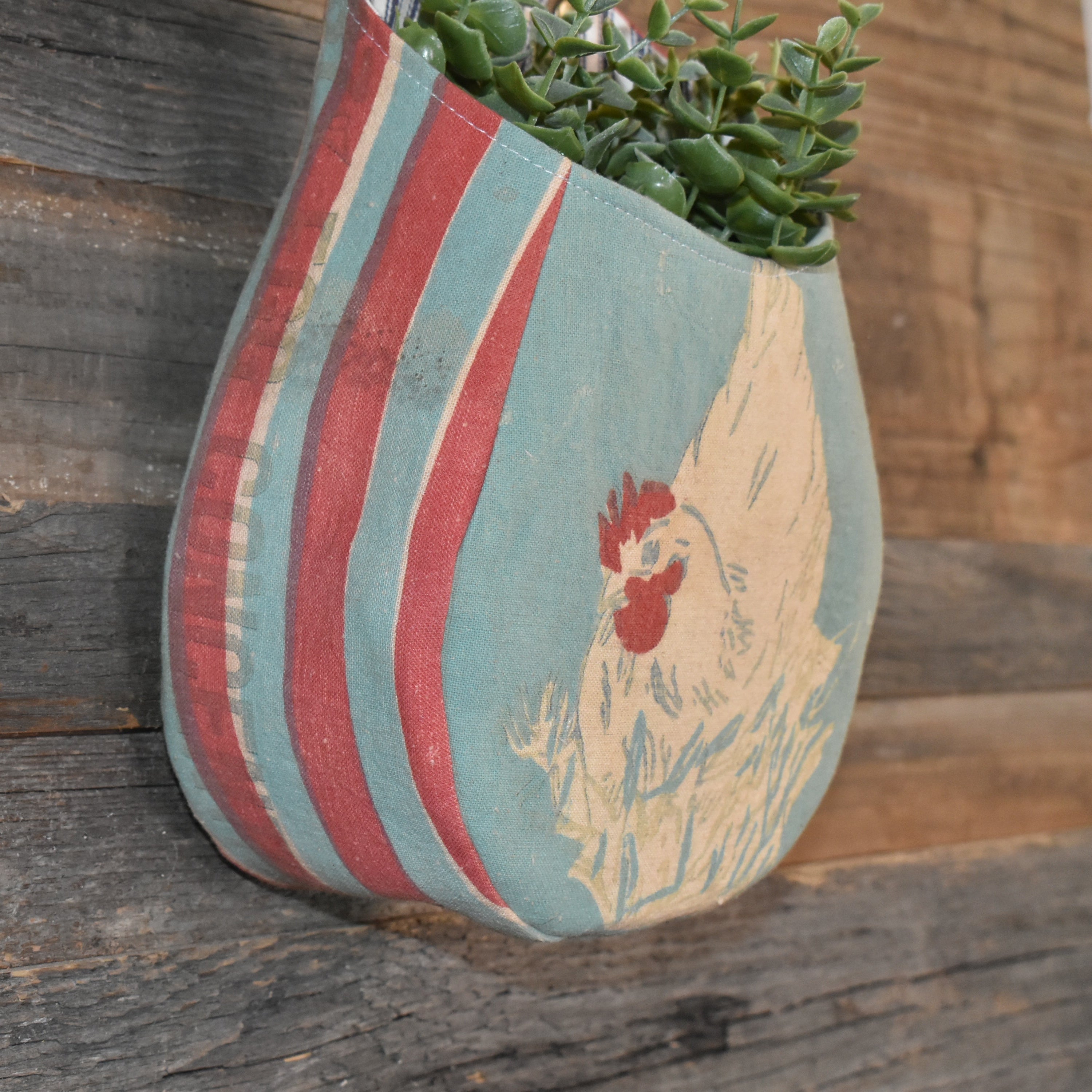 Vintage Hubbard's Sunshine Feed Sack Peg Basket