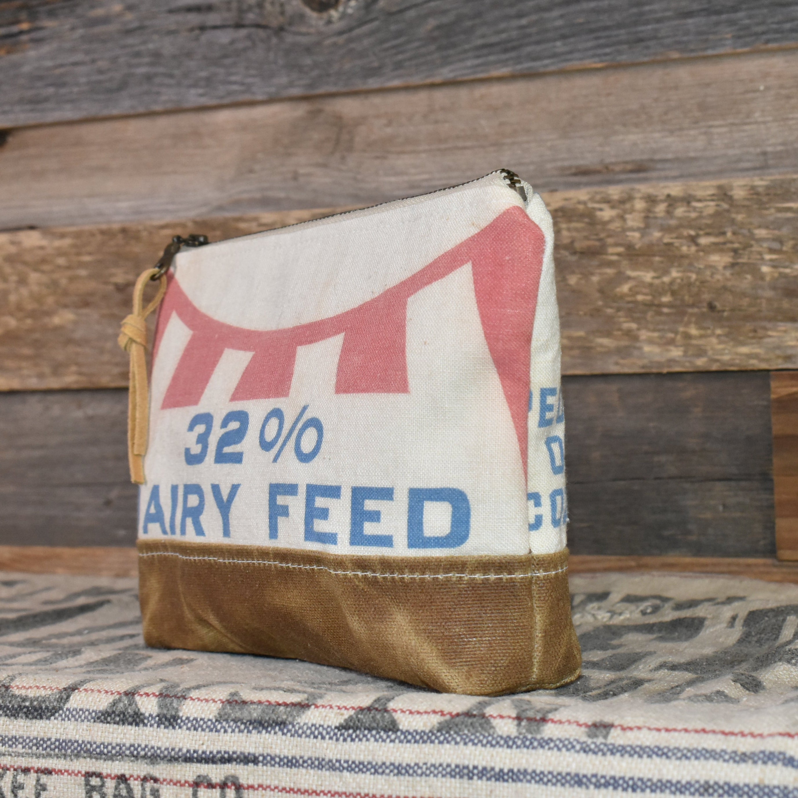 Vintage Wayne Feed Sack Stash Pouch