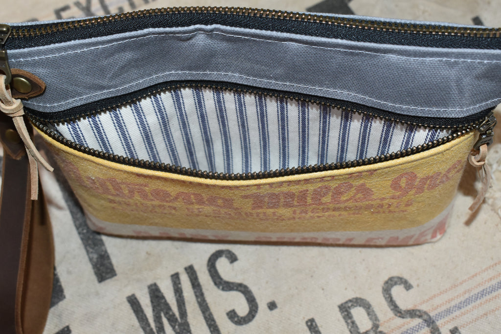 Vintage Nutrena Feed Sack Wristlet Clutch