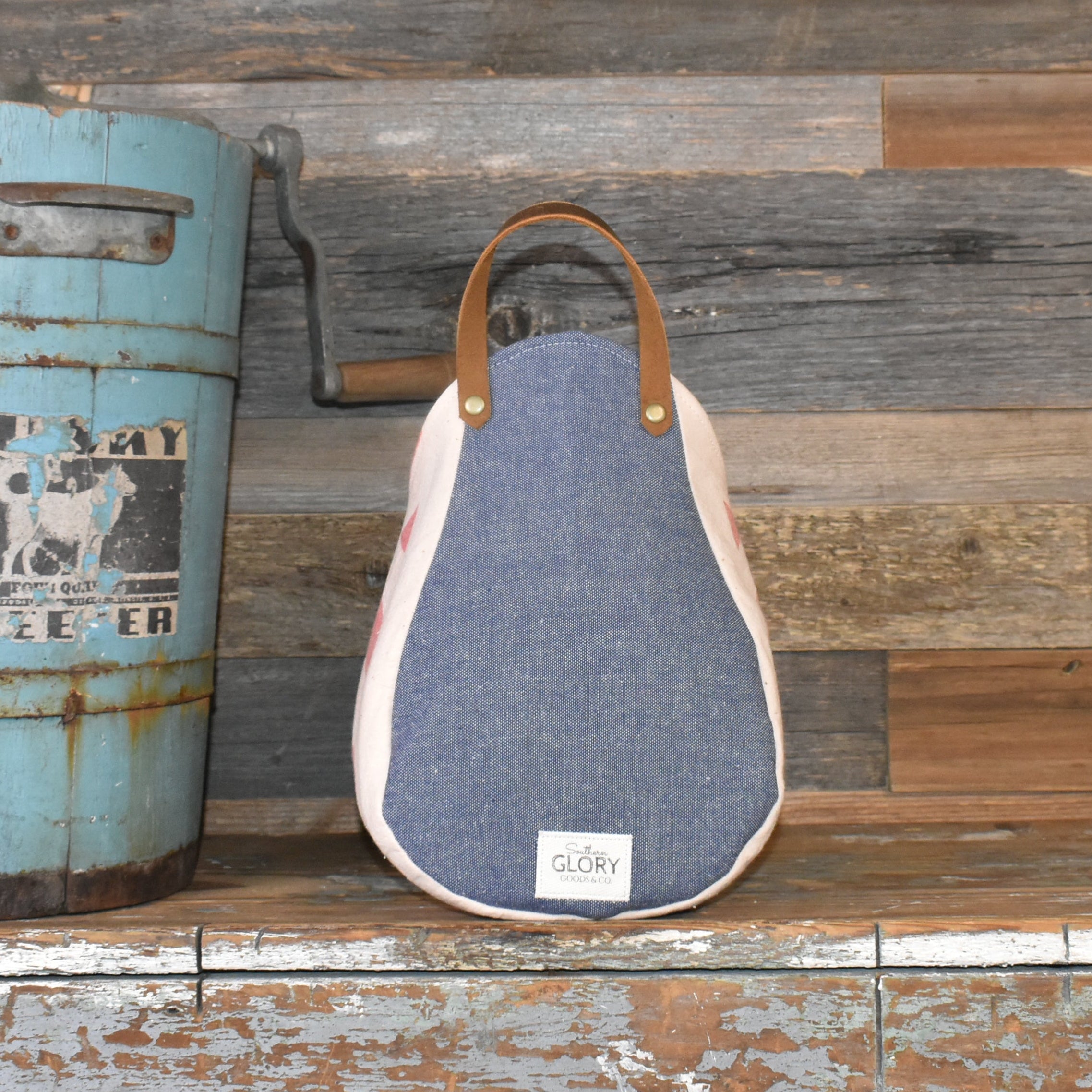 Vintage West-Nesbitt Feed Sack Wall Pocket Basket
