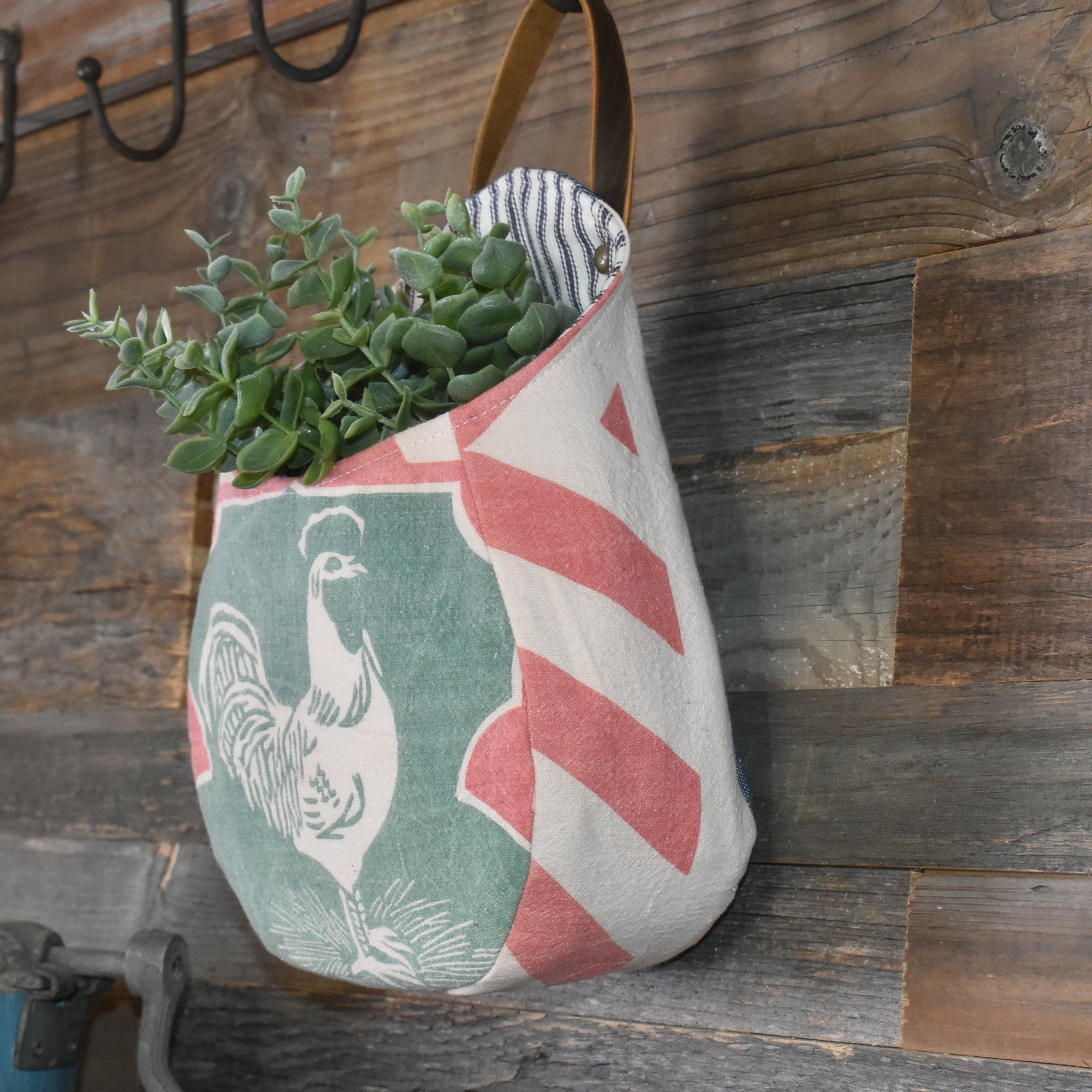Vintage West-Nesbitt Feed Sack Wall Pocket Basket