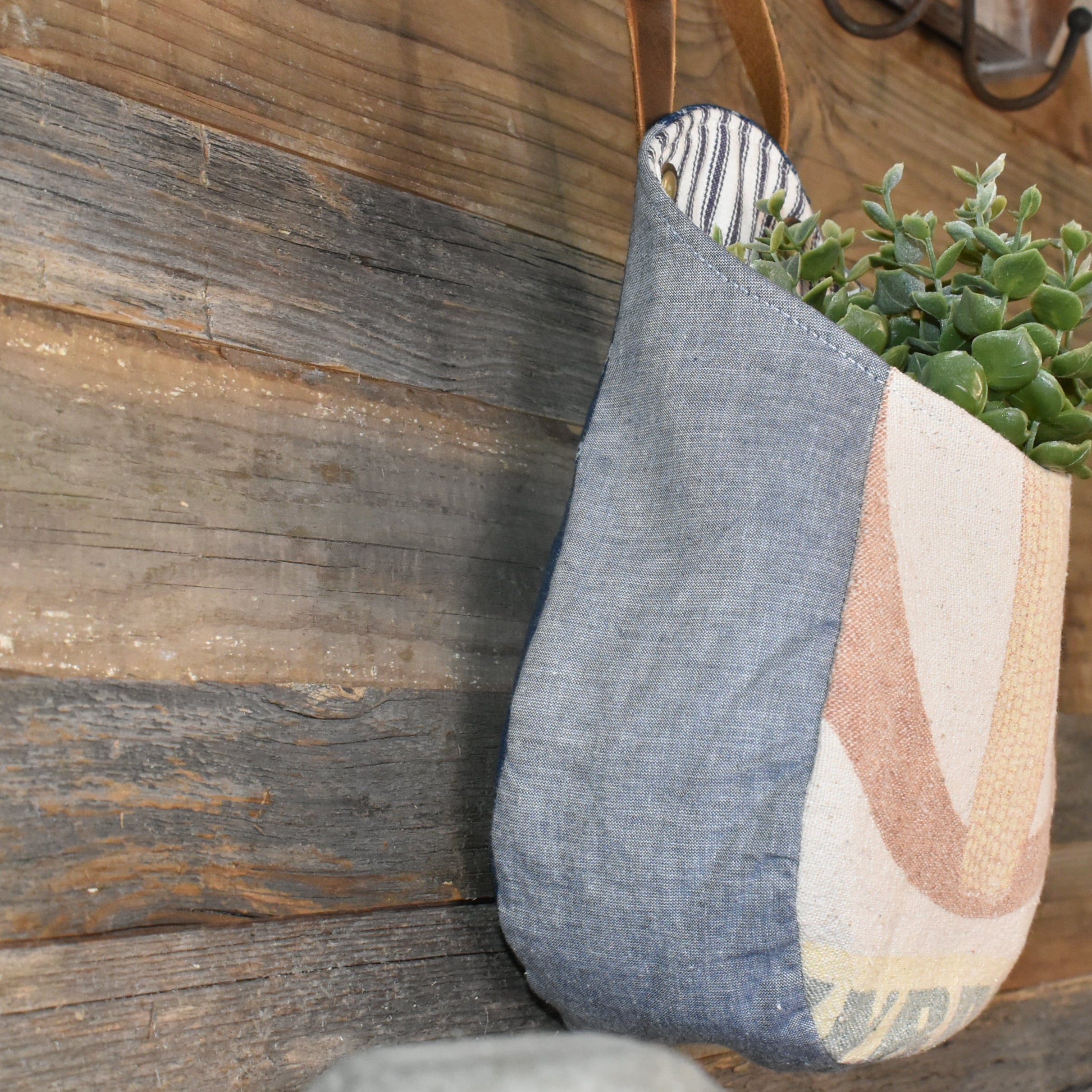 Vintage Funk's G Hybrid Corn Seed Sack Wall Pocket Basket