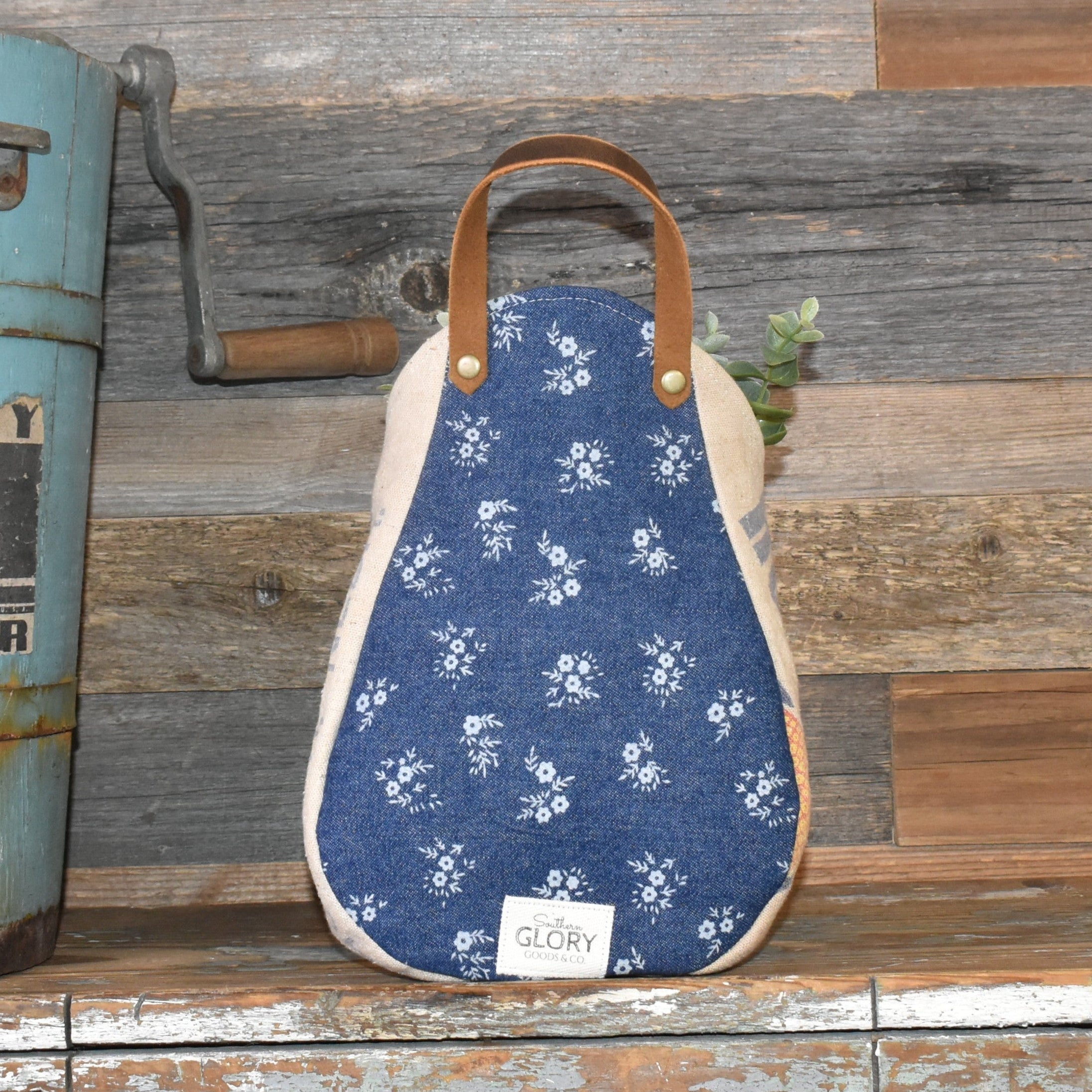 Vintage Hoegemeyer Hybrid Corn Seed Sack Wall Pocket Basket